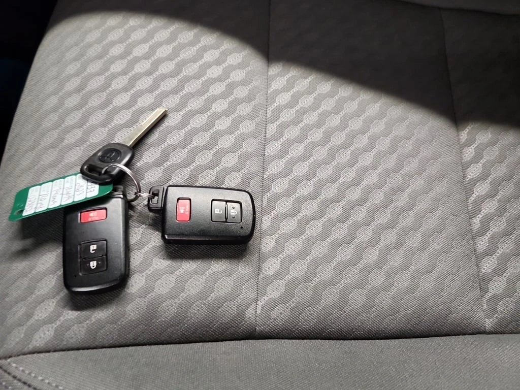 Toyota Tacoma * CREW CAB LONG BED * CARFAX *  | Mobile.bg � ����������� 11