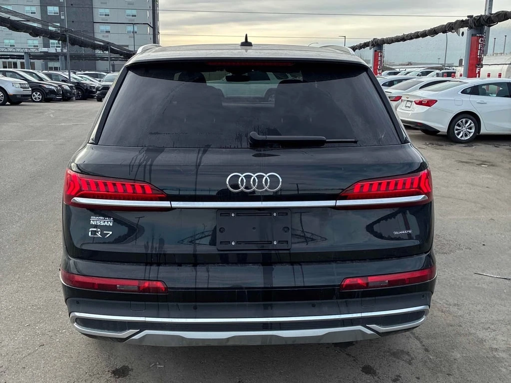 Audi Q7 * AWD * PANO * DISTRONIC * CARFAX  - изображение 4