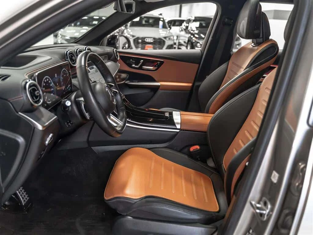 Mercedes-Benz GLC * 300 4MATIC SUV * CARFAX * ЦЕНА ДО БГ, снимка 7 - Автомобили и джипове - 53927166