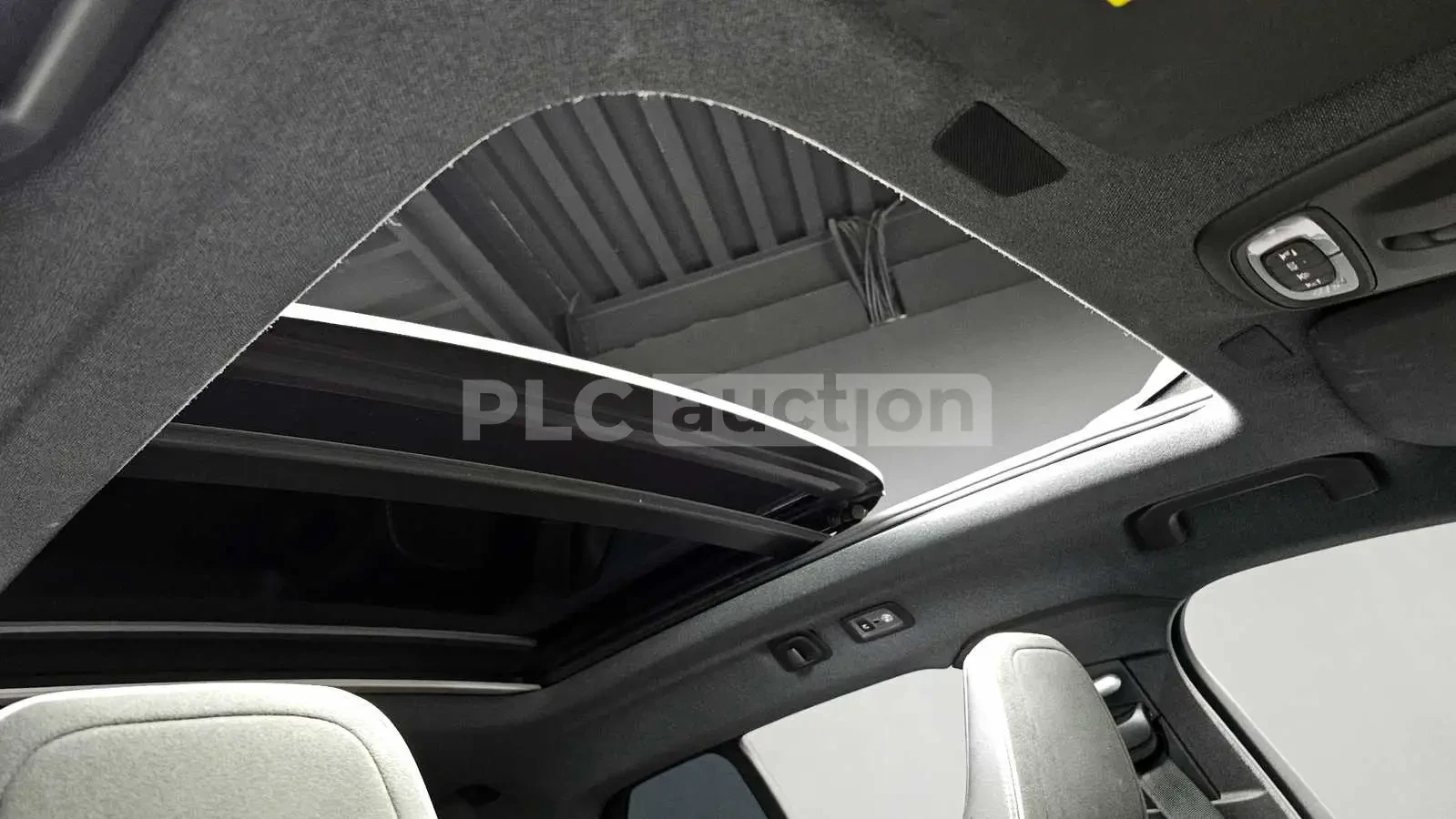 Volvo XC40 2020* КРАЙНА ЦЕНА, снимка 14 - Автомобили и джипове - 53966188