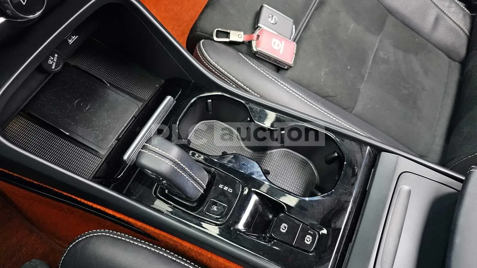 Volvo XC40 2020* КРАЙНА ЦЕНА, снимка 12 - Автомобили и джипове - 53966188