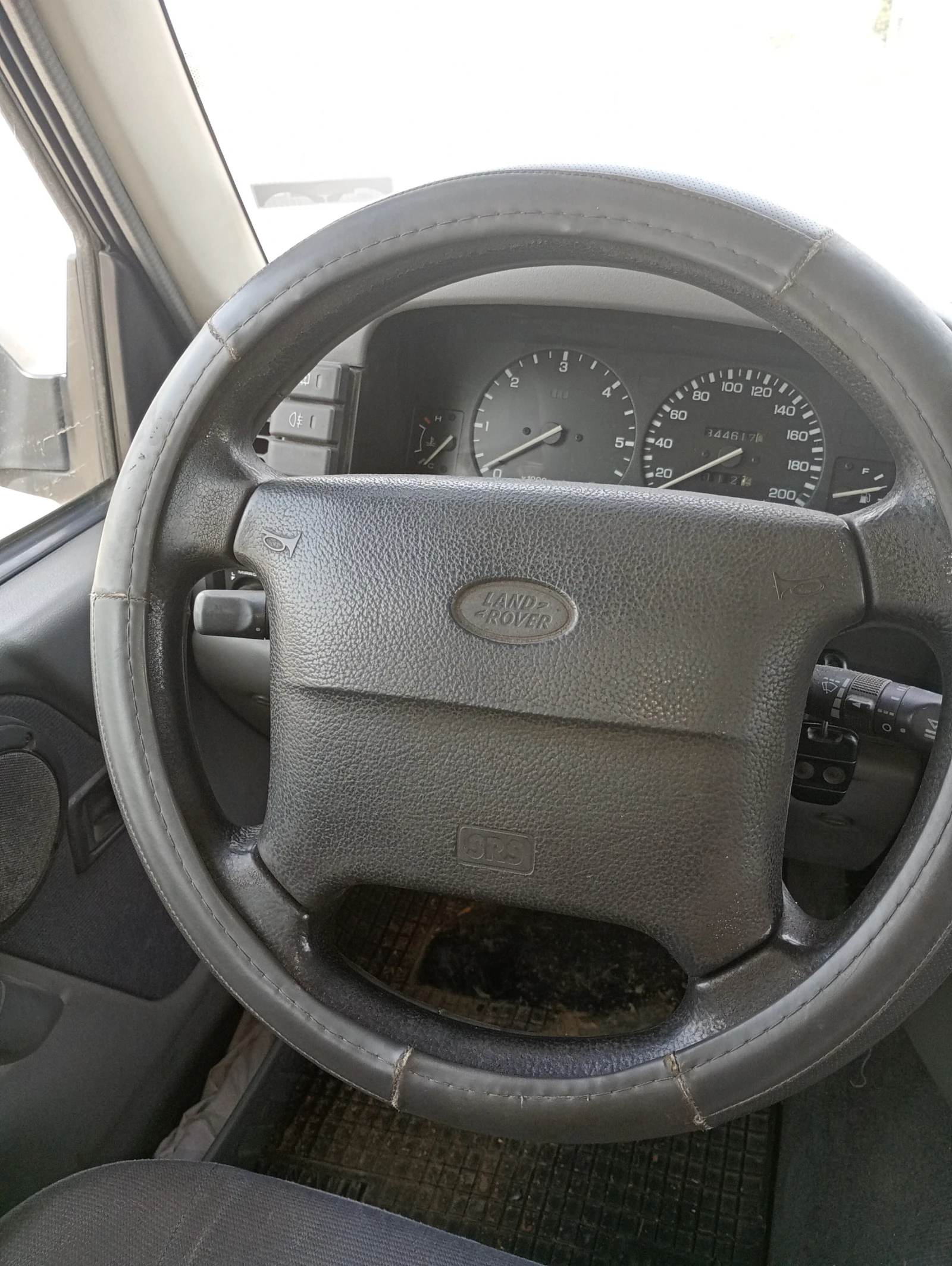 Land Rover Discovery, снимка 5 - Автомобили и джипове - 54180501