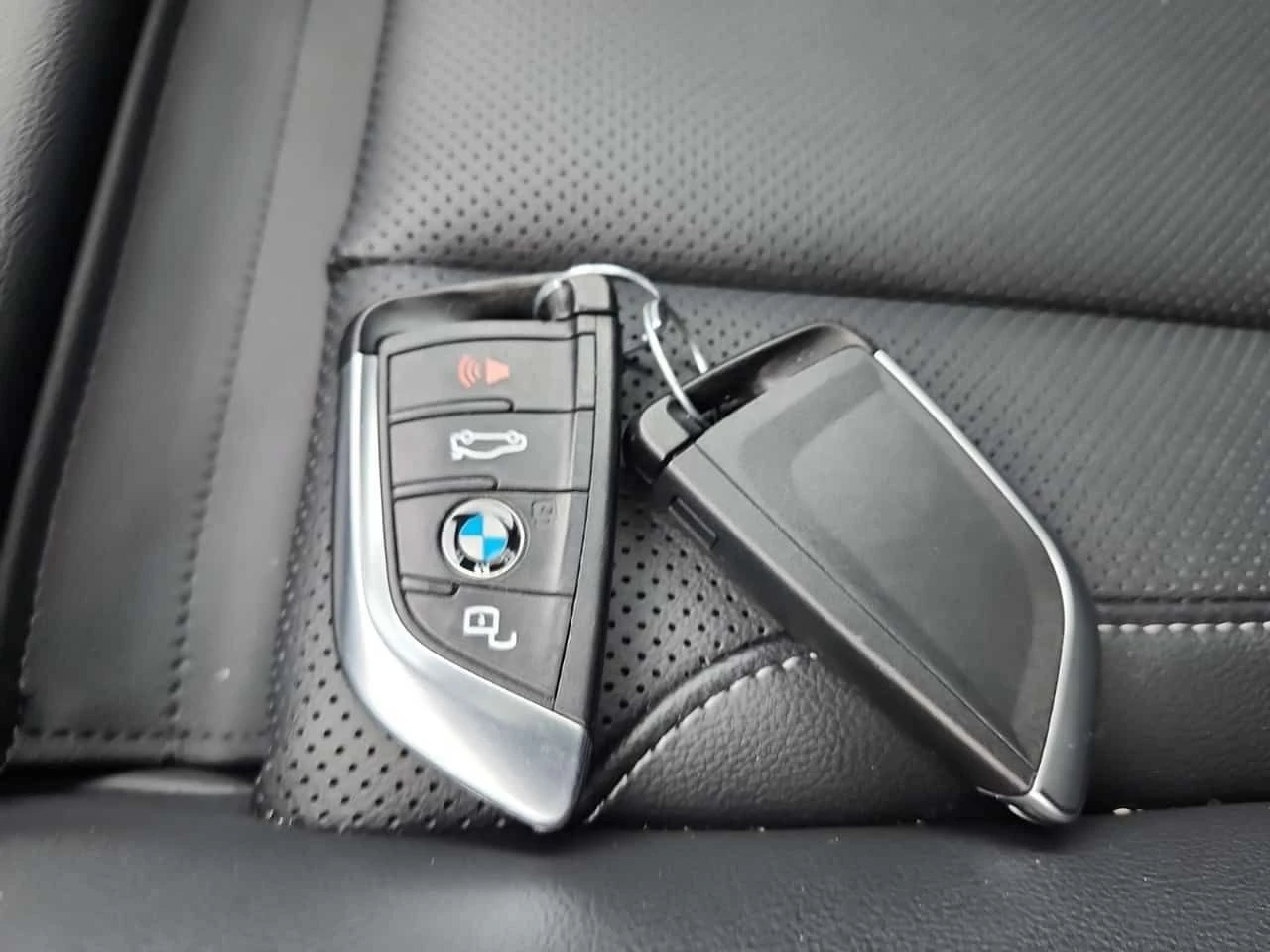 BMW X3 * XDRIVE30I * CARFAX * ���� �� �� | Mobile.bg � ����������� 11