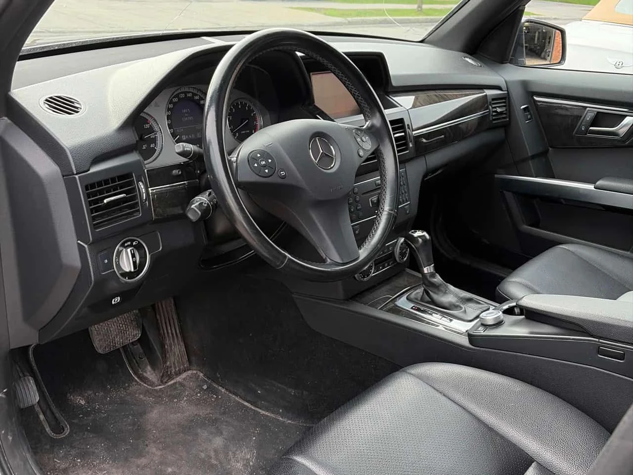 Mercedes-Benz GLK * 350 * ПОДГРЕВИ * NAVI, снимка 14 - Автомобили и джипове - 54460371