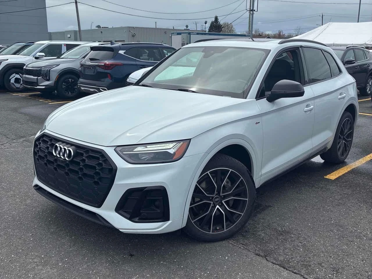 Audi Q5 * Progressiv S-LINE* DISTRONIC* MATRIX* 360* 