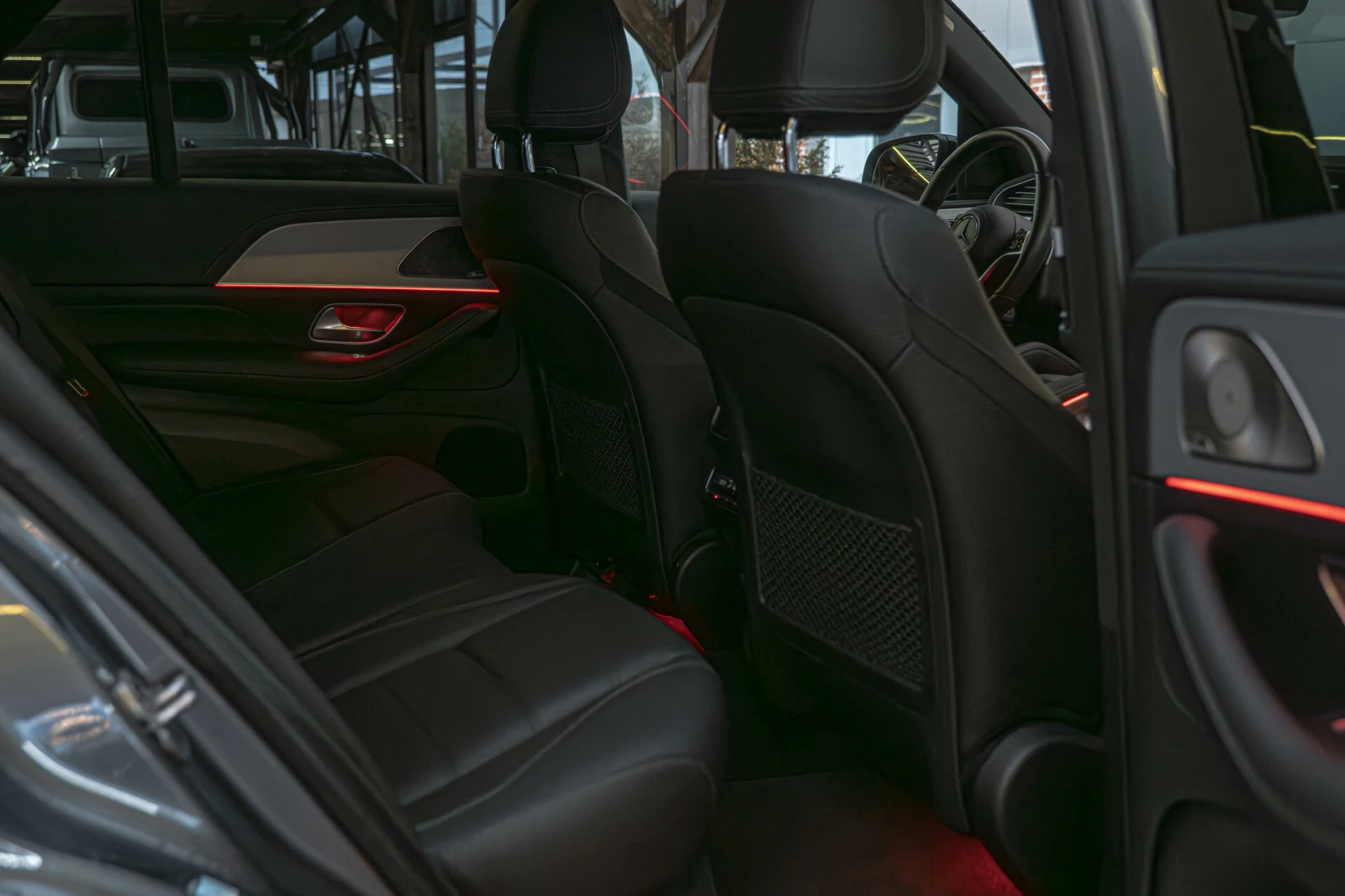 Mercedes-Benz GLE 450 AMG EQ Boost/AMG/Oбдухване/Burmester/Panorama/, снимка 11 - Автомобили и джипове - 54973074