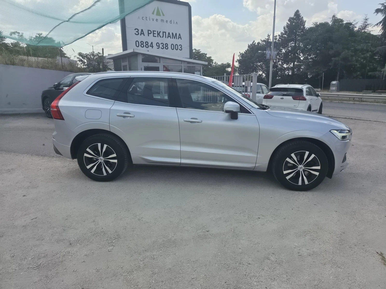 Volvo XC60 В4* ХИБРИД* ОТЛИЧЕН* , снимка 5 - Автомобили и джипове - 55262716