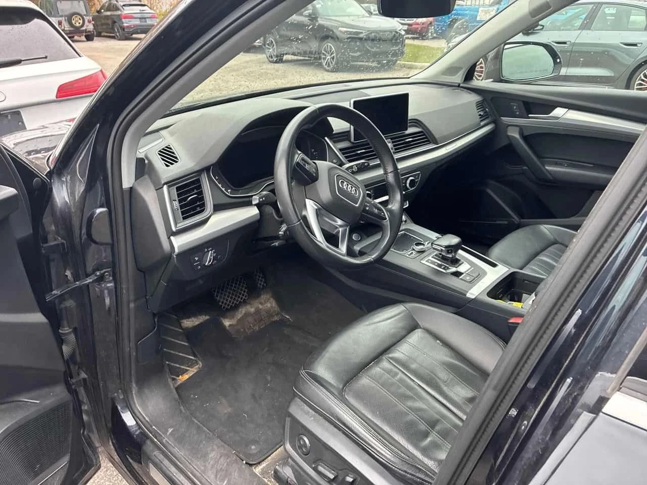 Audi Q5, снимка 5 - Автомобили и джипове - 56688513