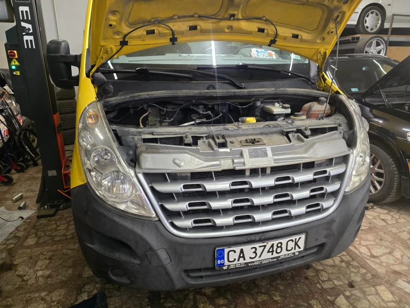 Renault Master, снимка 11 - Бусове и автобуси - 47499409