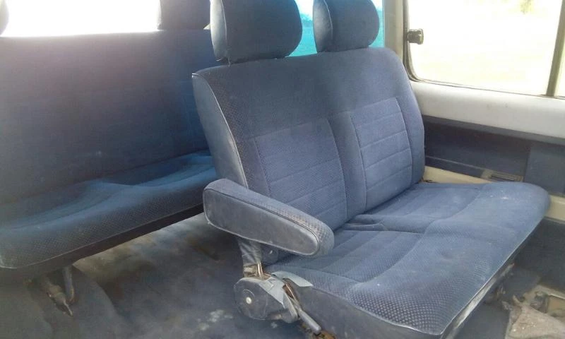 Toyota Hiace 2.0 �� ����� | Mobile.bg � ����������� 4