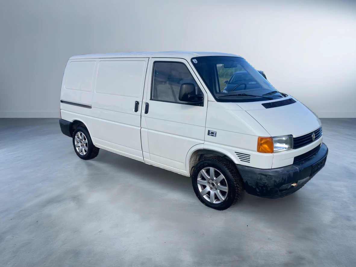 VW T4 1.9 TD, снимка 2 - Бусове и автобуси - 54661511