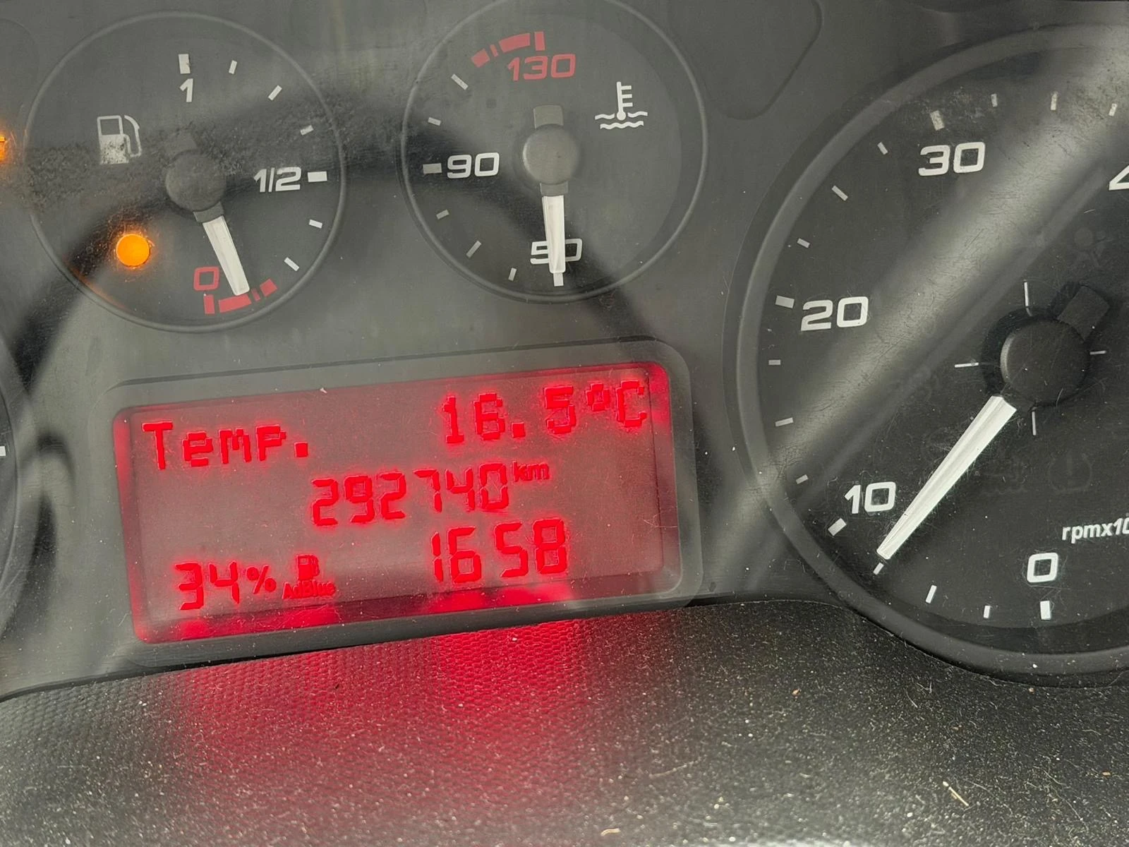 Iveco 35c15 3.0* ����* 4.40�* �����* �������* 3.5� | Mobile.bg � ����������� 9