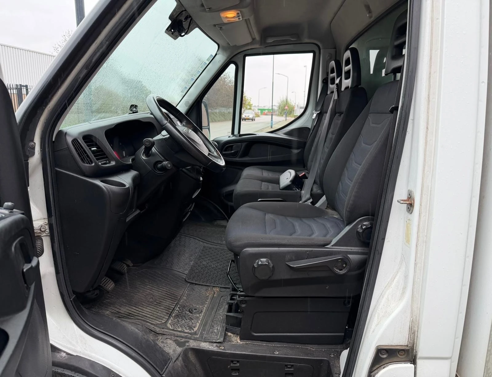 Iveco 35c15 3.0* ����* 4.40�* �����* �������* 3.5� | Mobile.bg � ����������� 6