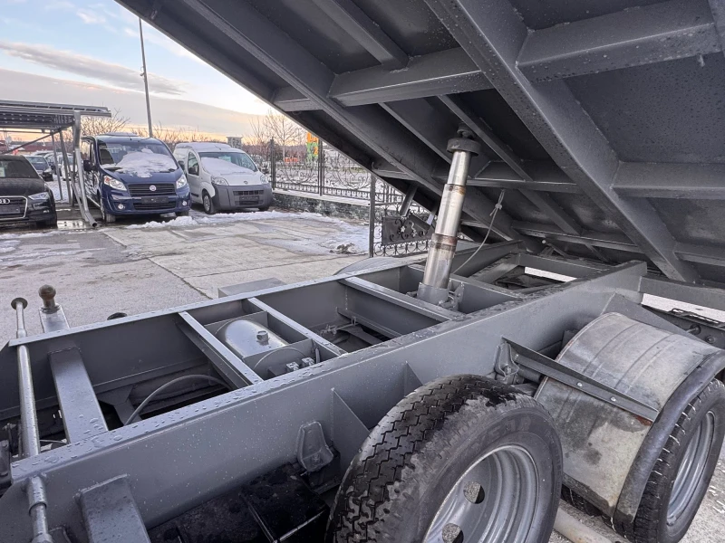 Nissan Trade 2.5TD 3 Странен Самосвал, снимка 8 - Камиони - 52942128