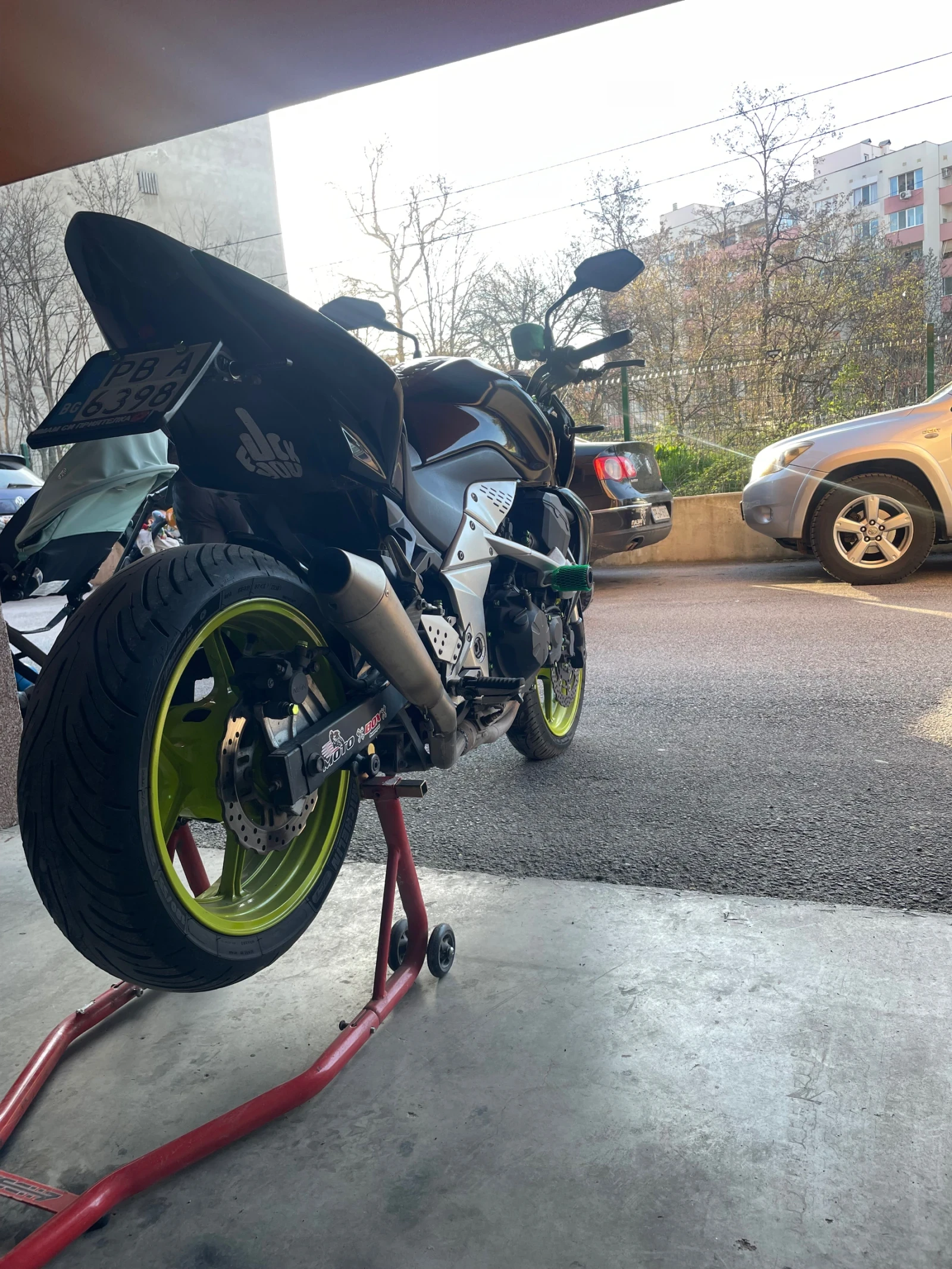 Kawasaki Z, снимка 8 - Мотоциклети и мототехника - 54114687