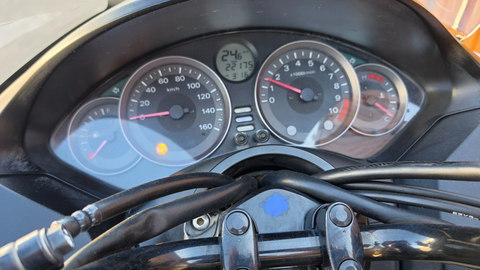 Honda Forza 300 i abs, снимка 5 - Мотоциклети и мототехника - 54722110