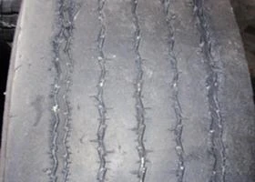 Гуми, снимка 3