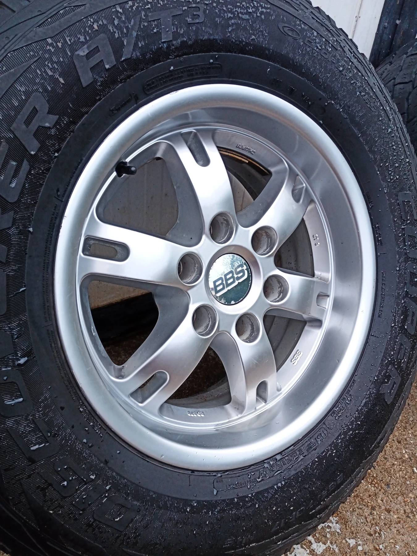    265/70R17  Toyota Fj cruiser | Mobile.bg   1