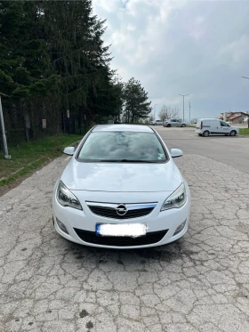 Opel Astra, снимка 1