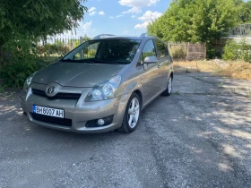 Обява за продажба на Toyota Corolla verso 2.2D4D 136hp Facelift ~6 999 лв. - изображение 1