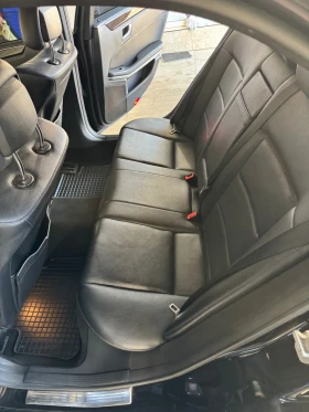 Mercedes-Benz E 220, снимка 10