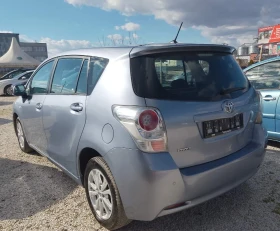 Toyota Corolla verso 2.0d-4d/127k.s., снимка 3 - Автомобили и джипове - 53653928