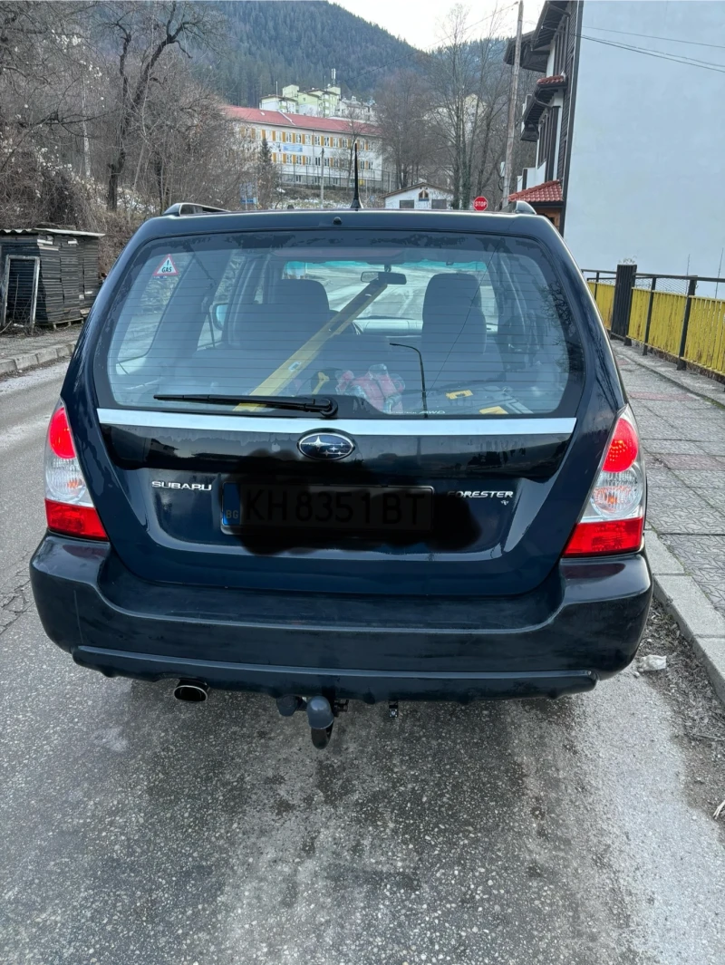 Subaru Forester Forester, снимка 4 - Автомобили и джипове - 48560335