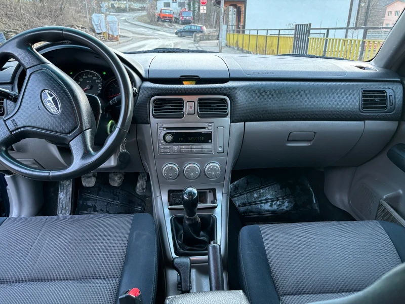 Subaru Forester Forester, снимка 8 - Автомобили и джипове - 48560335