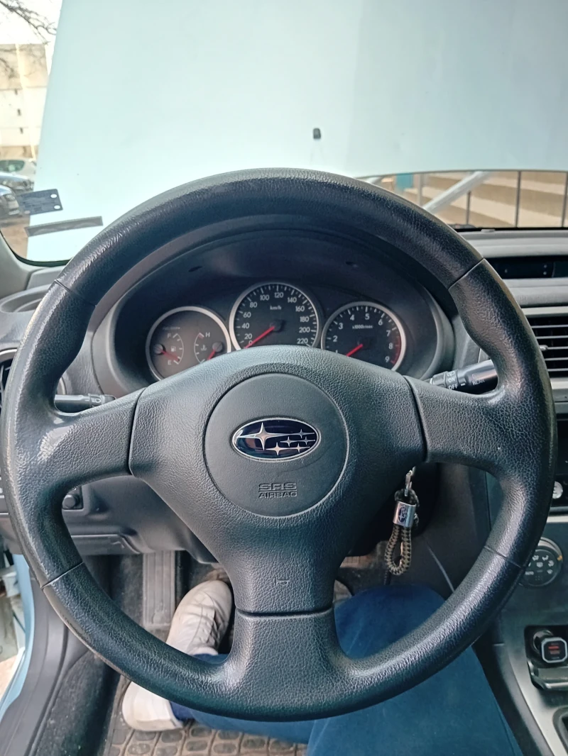 Subaru Impreza Бензин/Газ, снимка 6 - Автомобили и джипове - 49092822