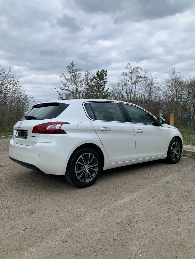 Peugeot 308 1, 6 hdi Full LED, снимка 3 - Автомобили и джипове - 49582700