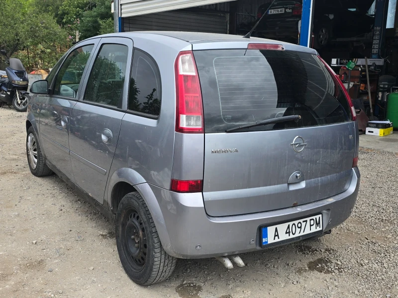 Opel Meriva, снимка 3 - Автомобили и джипове - 52343790