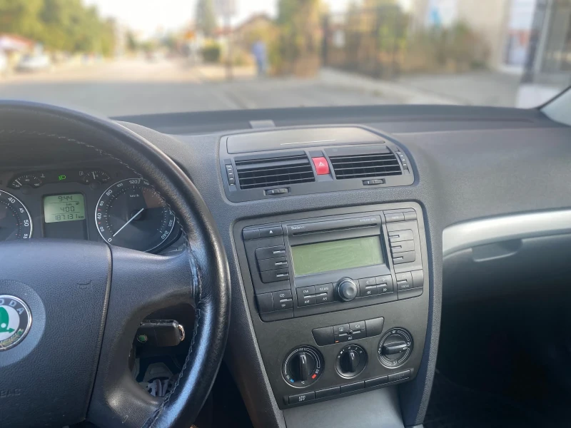 Skoda Octavia 1.9 TDI  NARDO GREY, снимка 11 - Автомобили и джипове - 52569014