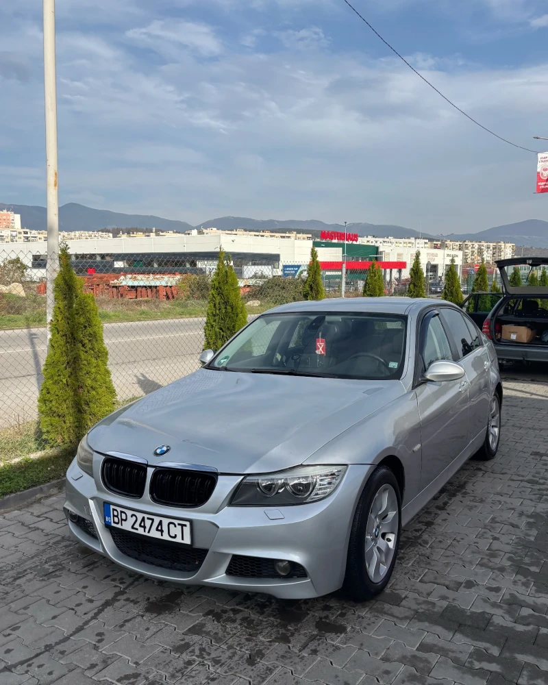 BMW 320, снимка 7 - Автомобили и джипове - 52680312