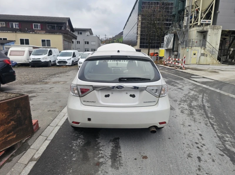 Subaru Impreza 2.0 SWISS, снимка 3 - Автомобили и джипове - 52707194