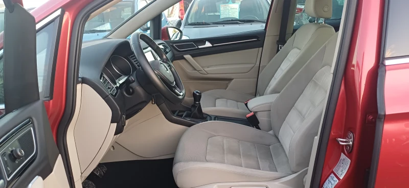 VW Sportsvan, снимка 8 - Автомобили и джипове - 52740390