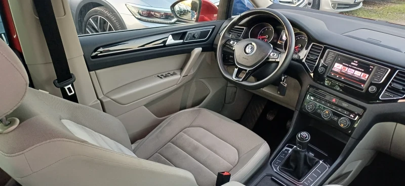 VW Sportsvan, снимка 9 - Автомобили и джипове - 52740390