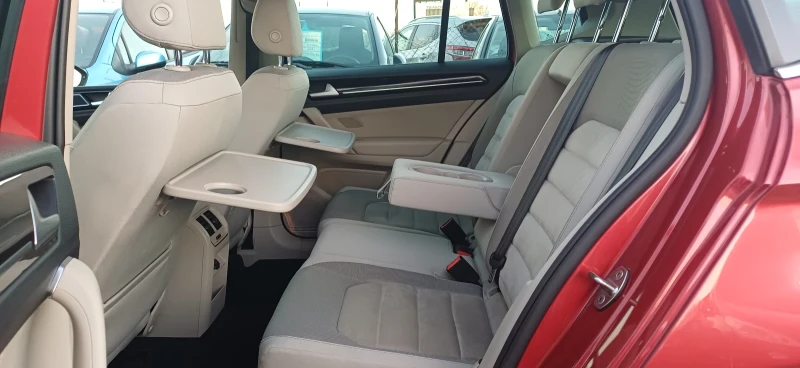 VW Sportsvan, снимка 12 - Автомобили и джипове - 52740390