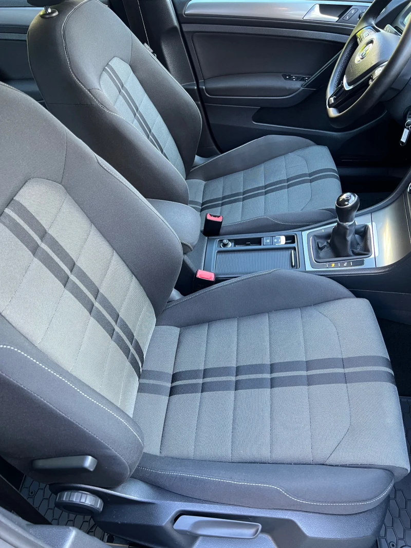 VW Golf, снимка 9 - Автомобили и джипове - 52757797