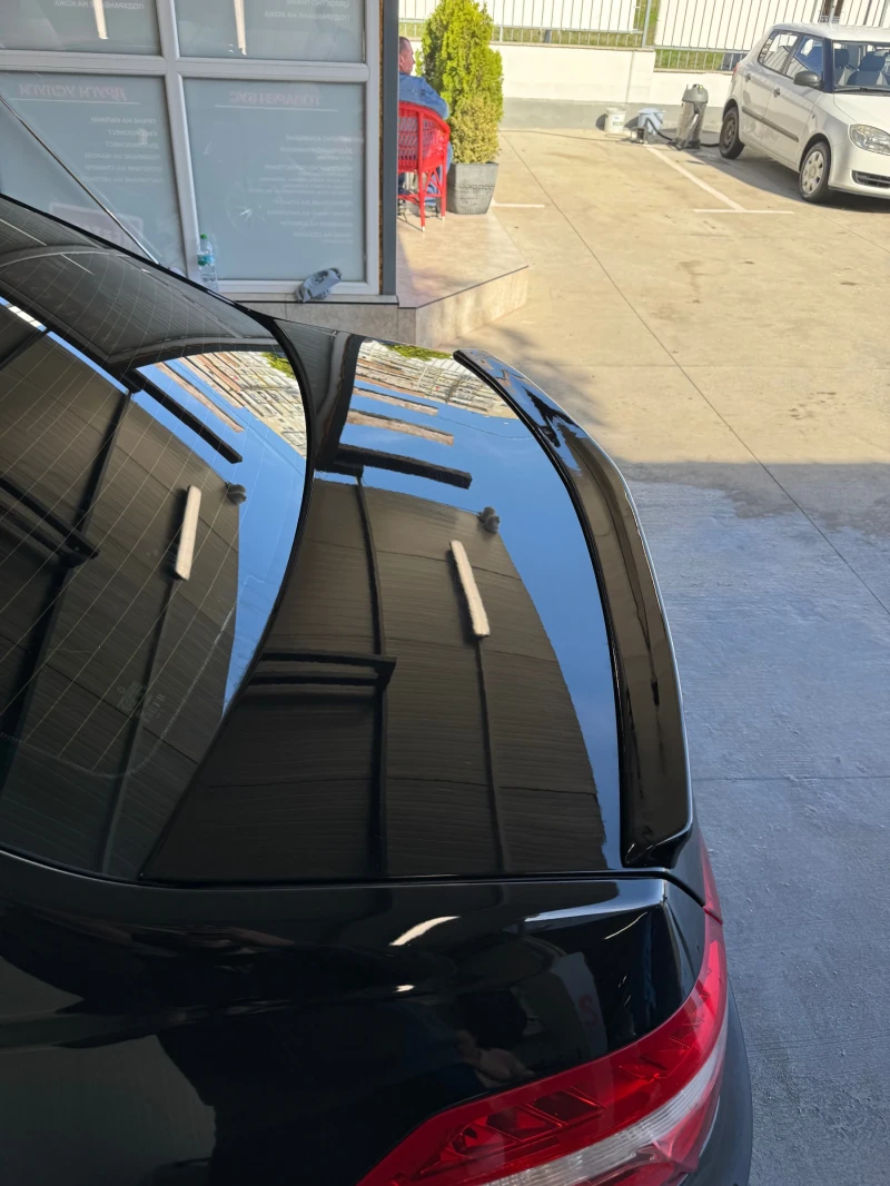 Mercedes-Benz E 220, снимка 7 - Автомобили и джипове - 52776286