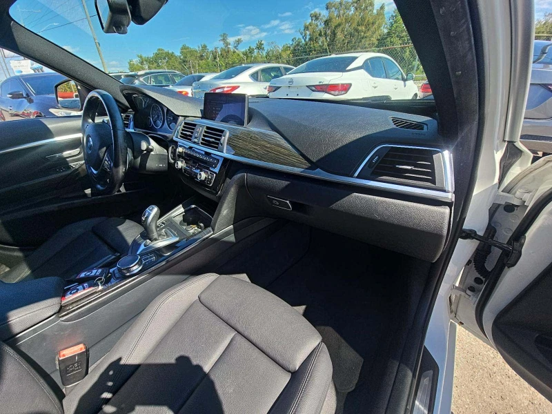 BMW 340 HARMAN/KARDON| HEAD UP| LANE ASSIST| CaRPLAY, снимка 6 - Автомобили и джипове - 53454053