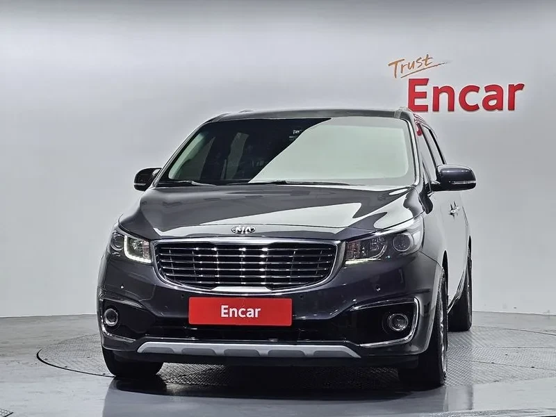 Kia Carnival  9-SEATER LUXURY, снимка 3 - Автомобили и джипове - 55026616