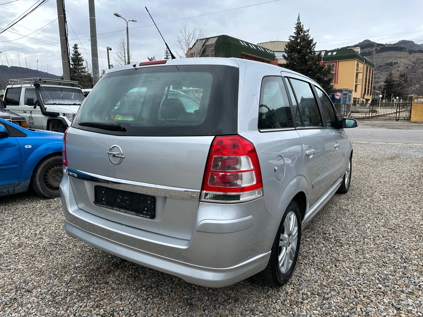 Opel Zafira 1.8i COSMO 6+ 1 - изображение 6