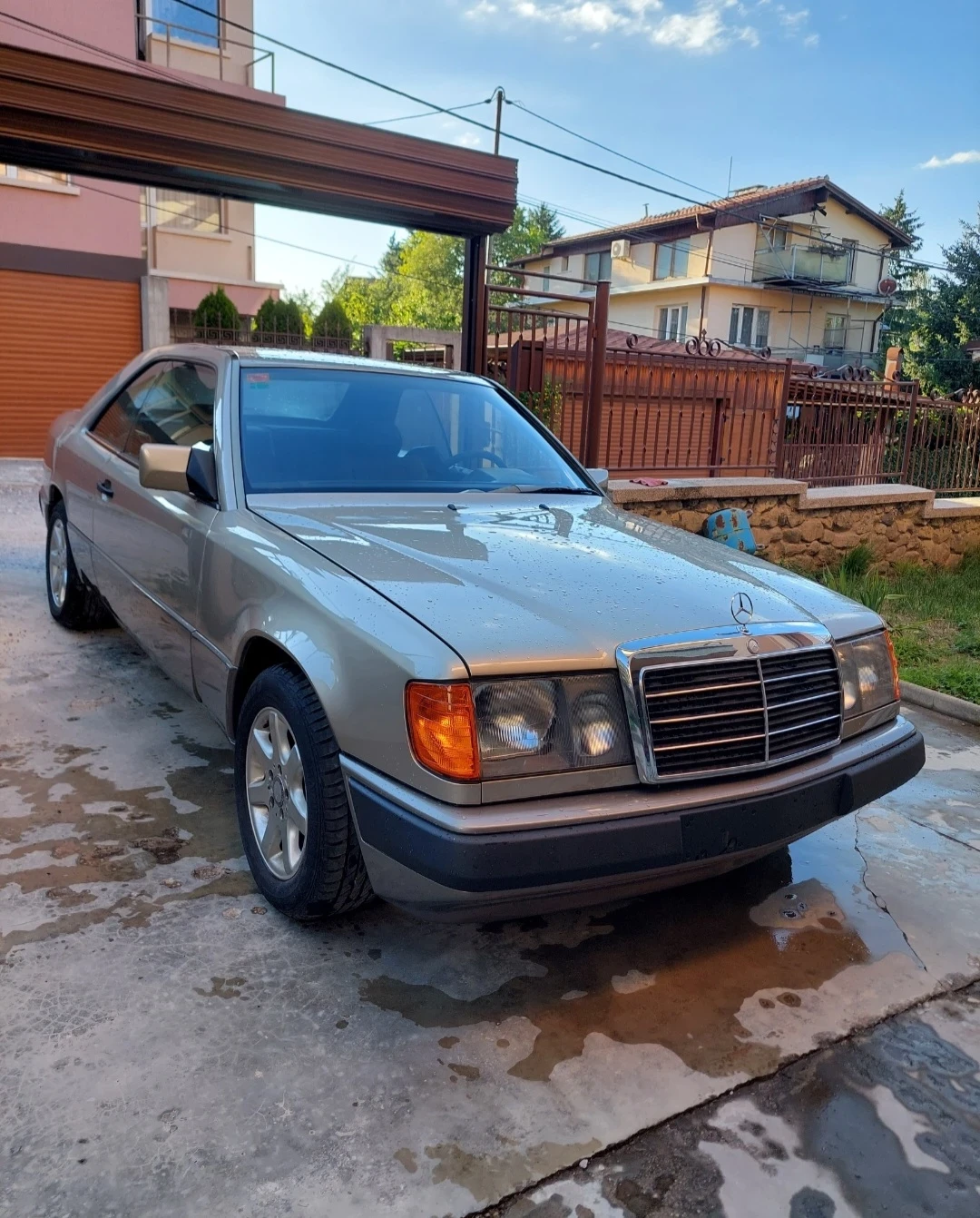 Mercedes-Benz 124 300ce - [1] 