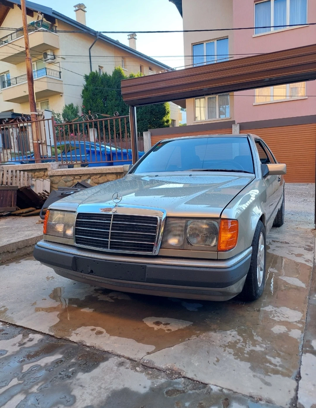 Mercedes-Benz 124 300ce - изображение 3