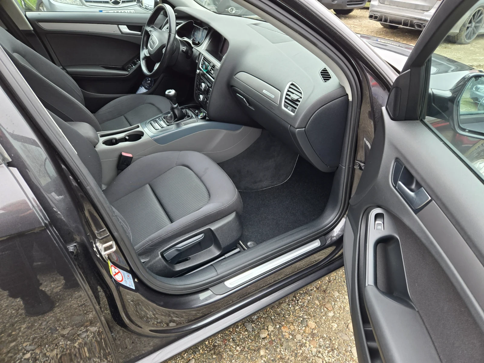 Audi A4 2.0 TDI | Mobile.bg — изображение 12