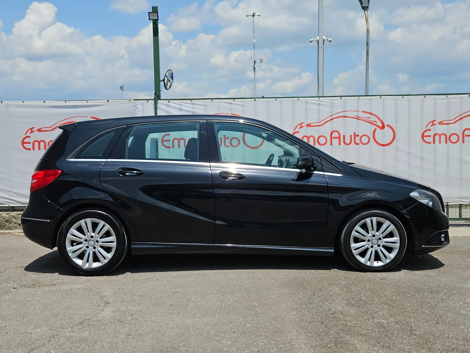 Mercedes-Benz B 180 CDI/EXECUTIVE/6ск/ACC/LED/NAVI/БЛУТУТ/EURO 5B/ТОП - изображение 2