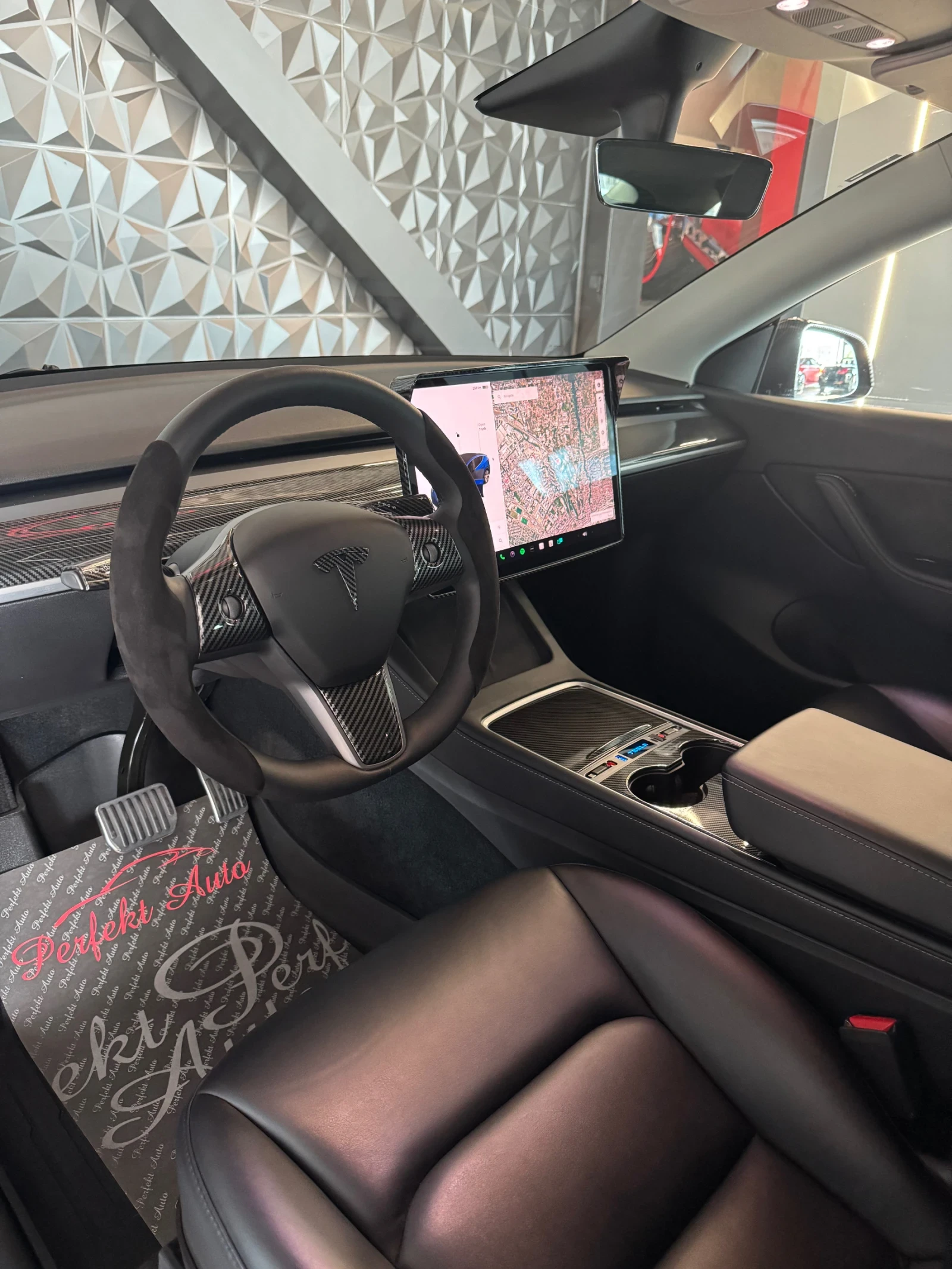 Tesla Model Y LONG RANGE * DUAL MOTOR * КАРБОН ПАКЕТ *  - изображение 7