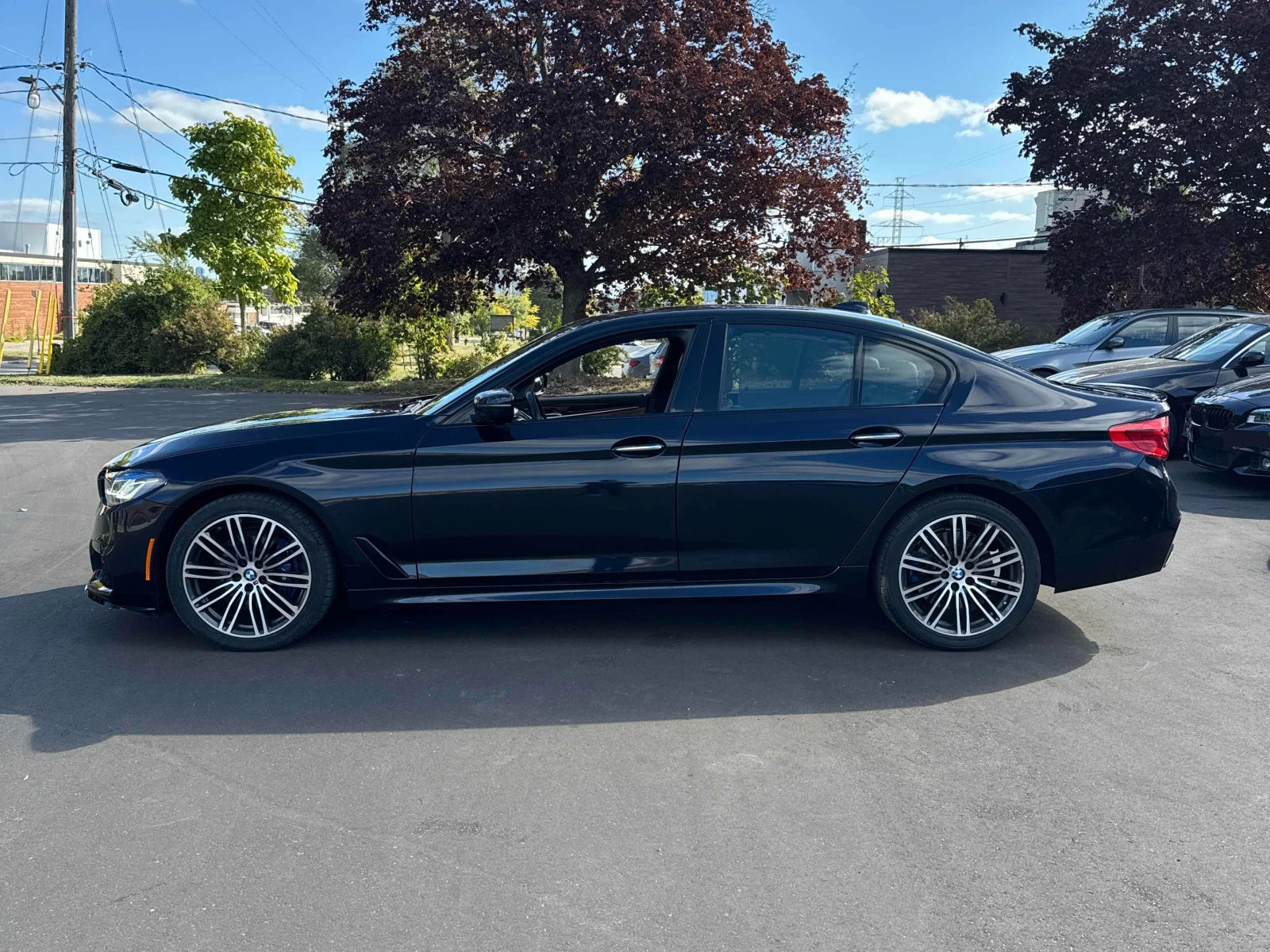 BMW 530 I xDrive* CARFAX* АВТОФИНАНСИРАНЕ*  - изображение 3