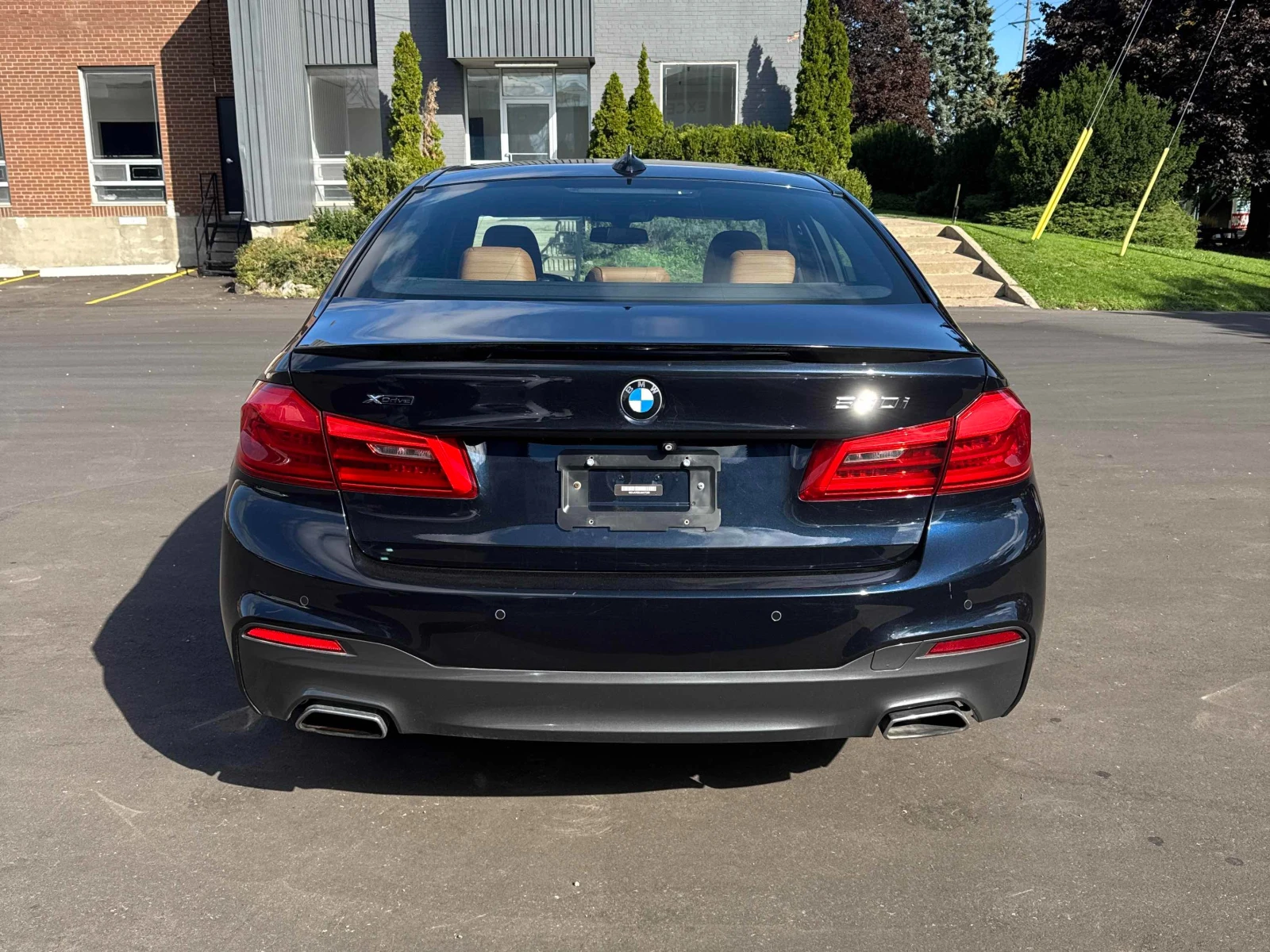 BMW 530 I xDrive* CARFAX* АВТОФИНАНСИРАНЕ*  - изображение 5