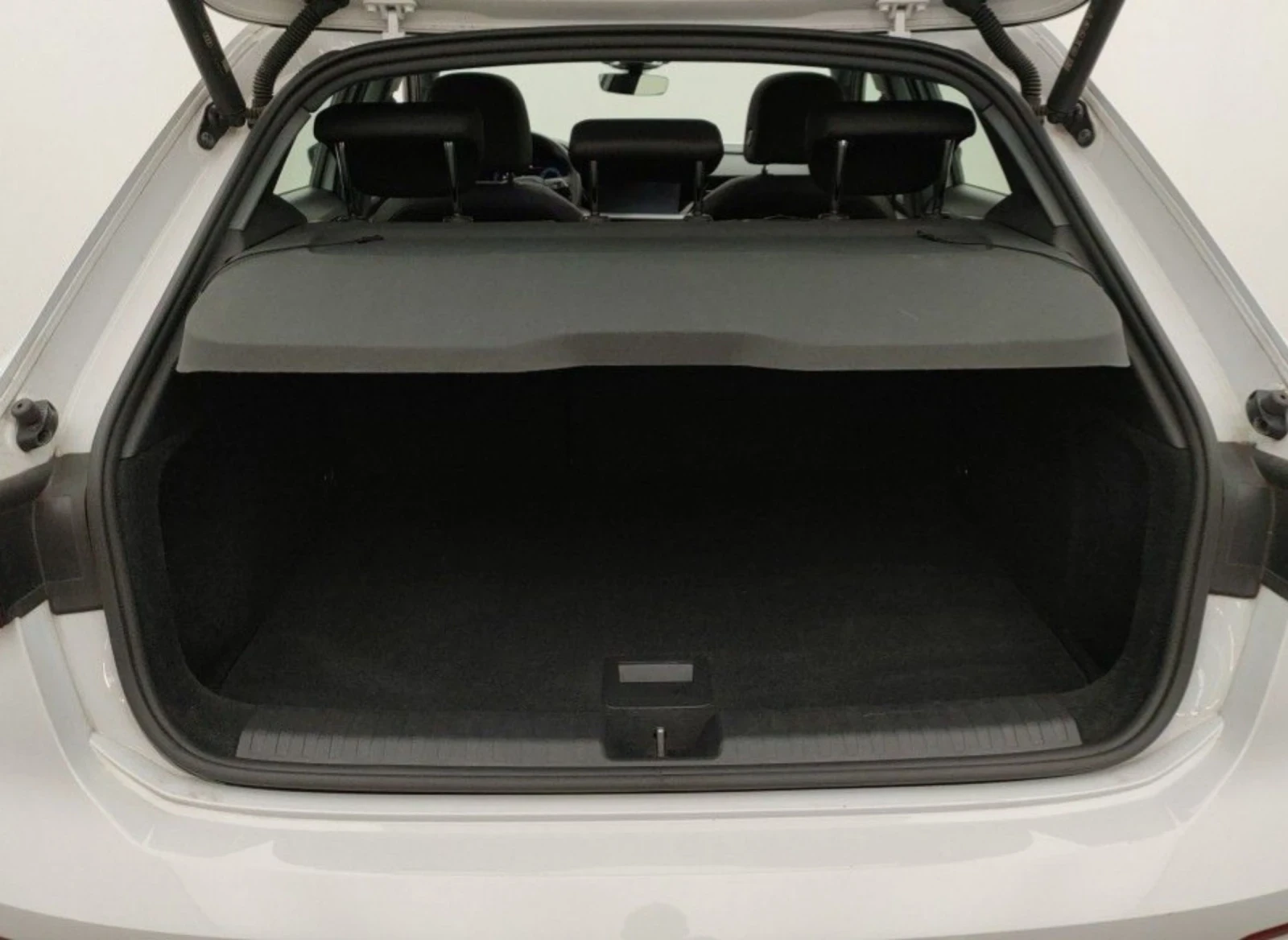 Audi A3 35 TFSI S TRONIC.KAMERA.NAVI.LED.PANO | Mobile.bg   8